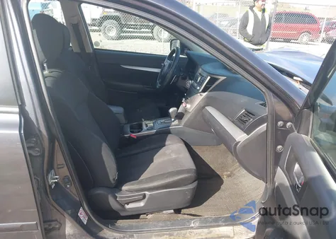 2013 Subaru Legacy 2.5I Premium from USA, damaged, VIN 4S3BMBG69D3008685